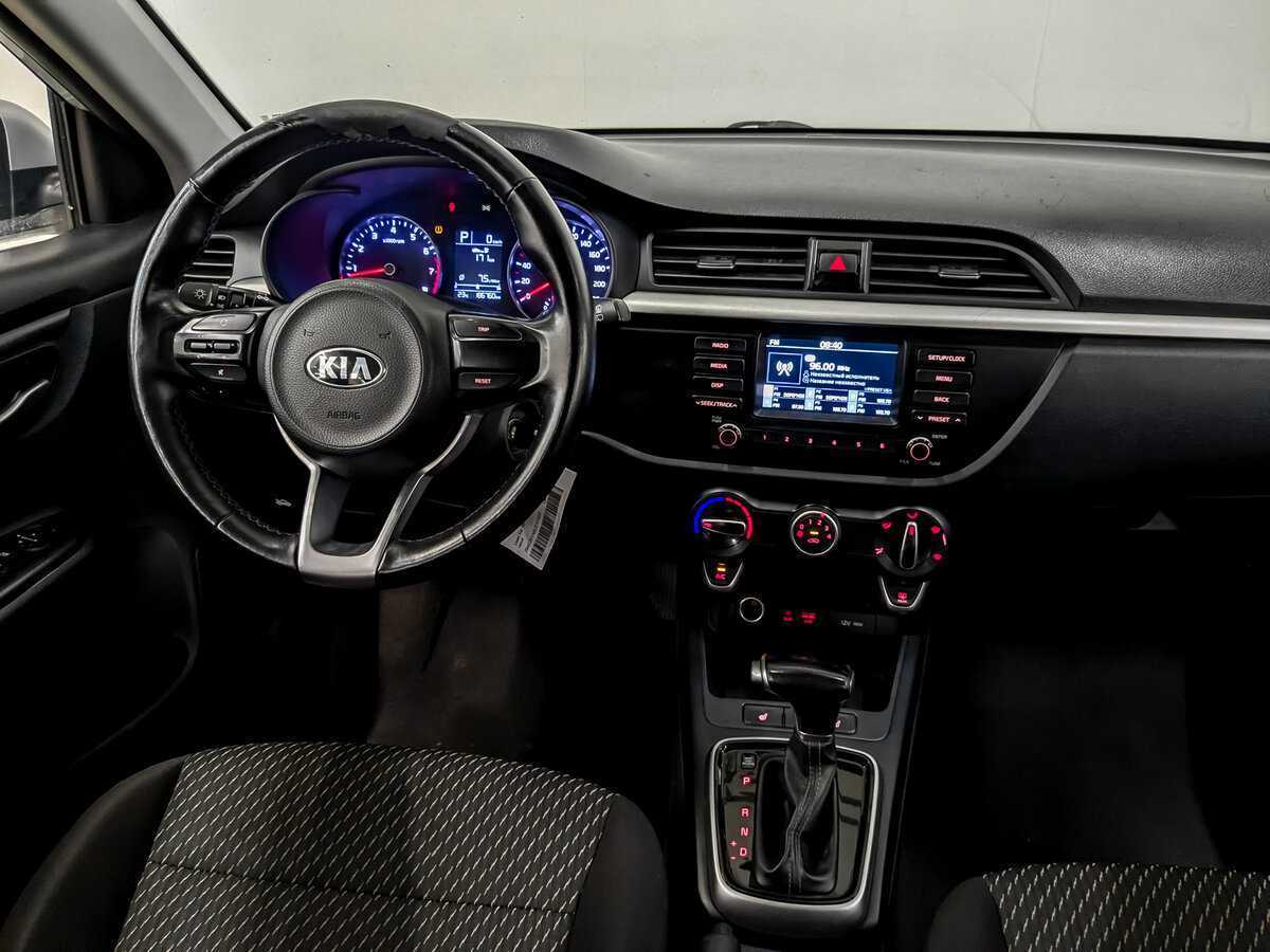 Kia Rio X-Line, 2020 - Фото №27