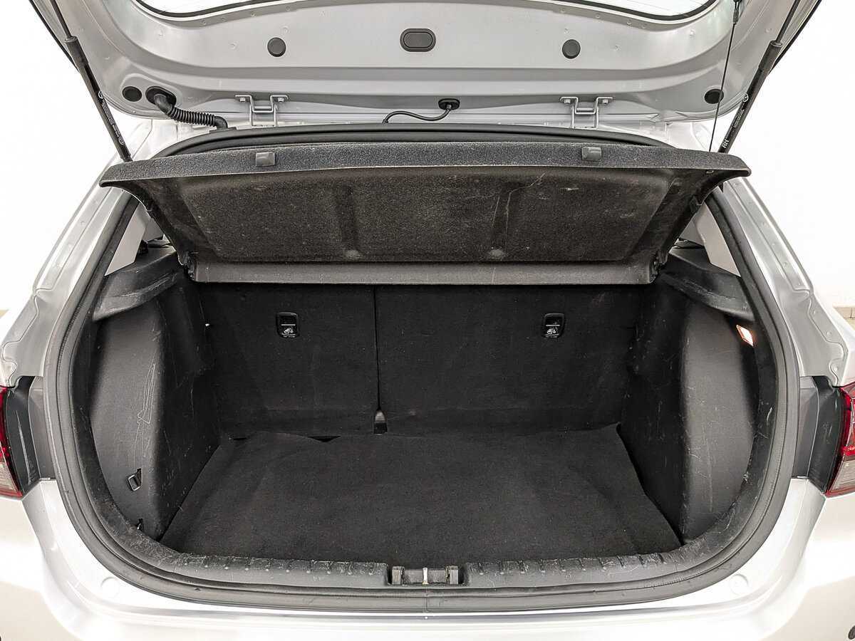 Kia Rio X-Line, 2020 - Фото №9