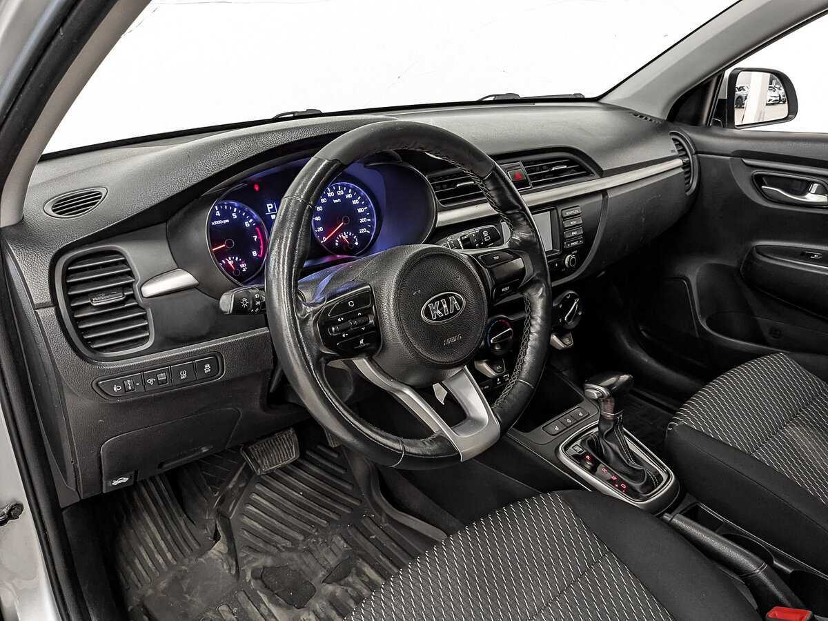 Kia Rio X-Line, 2020 - Фото №14