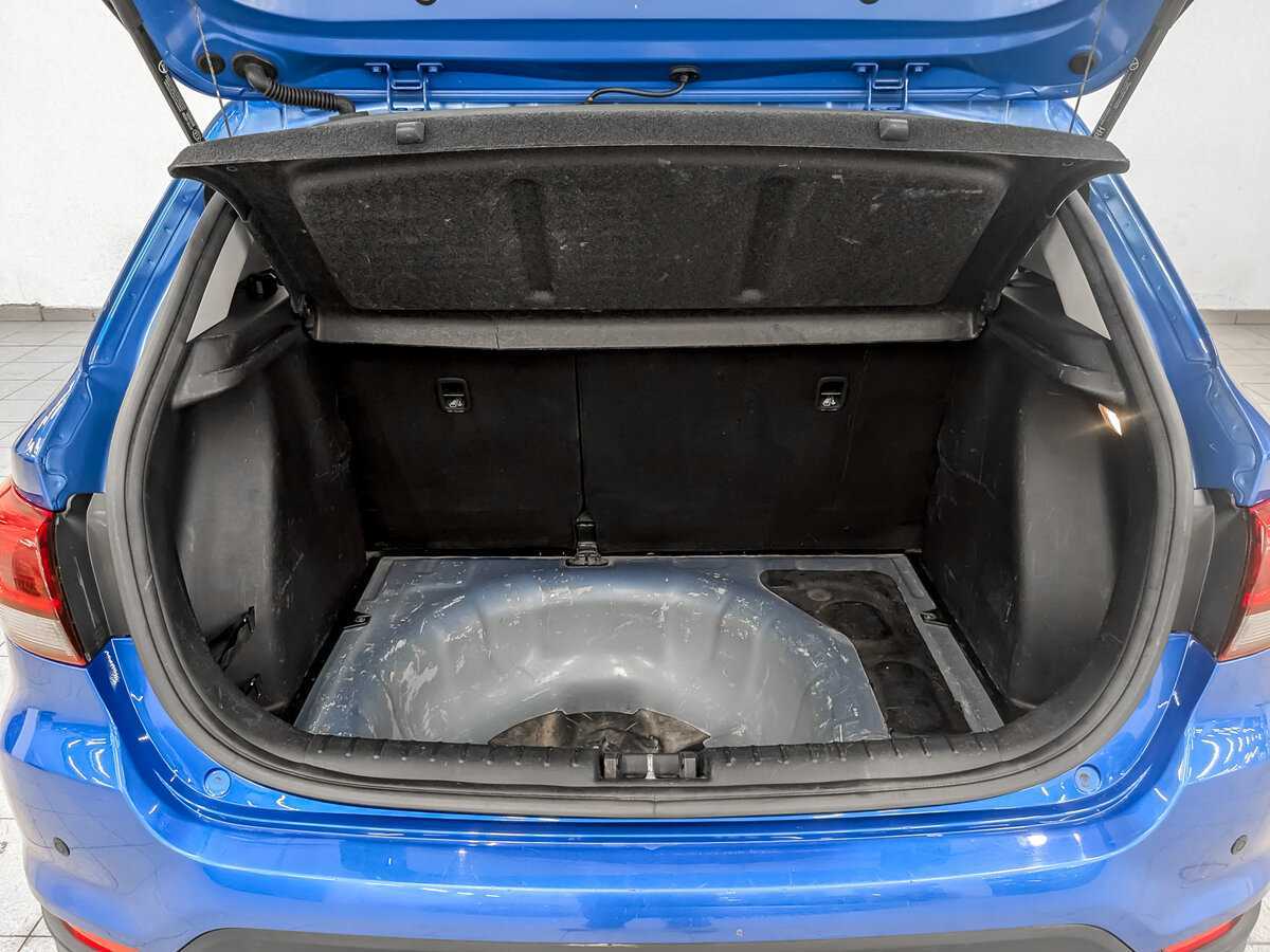 Kia Rio X-Line, 2020 - Фото №9
