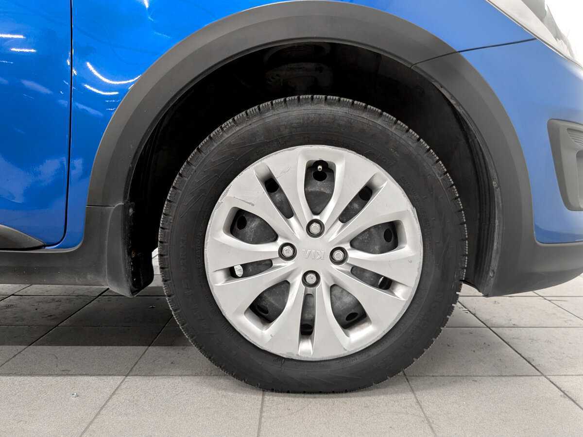 Kia Rio X-Line, 2020 - Фото №17