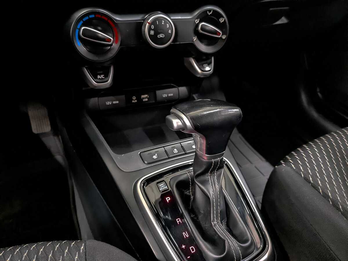 Kia Rio X-Line, 2020 - Фото №20