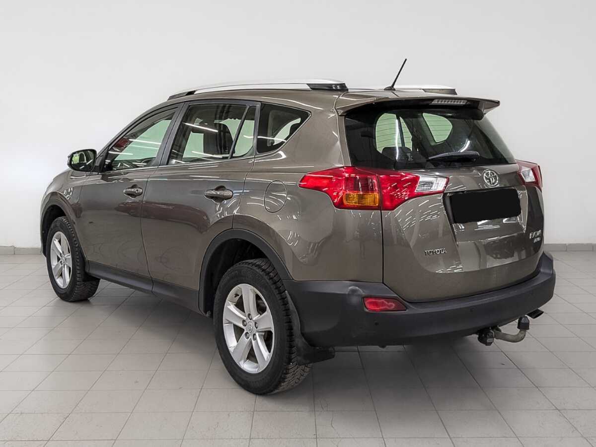 Toyota RAV4, 2014 - Фото №6