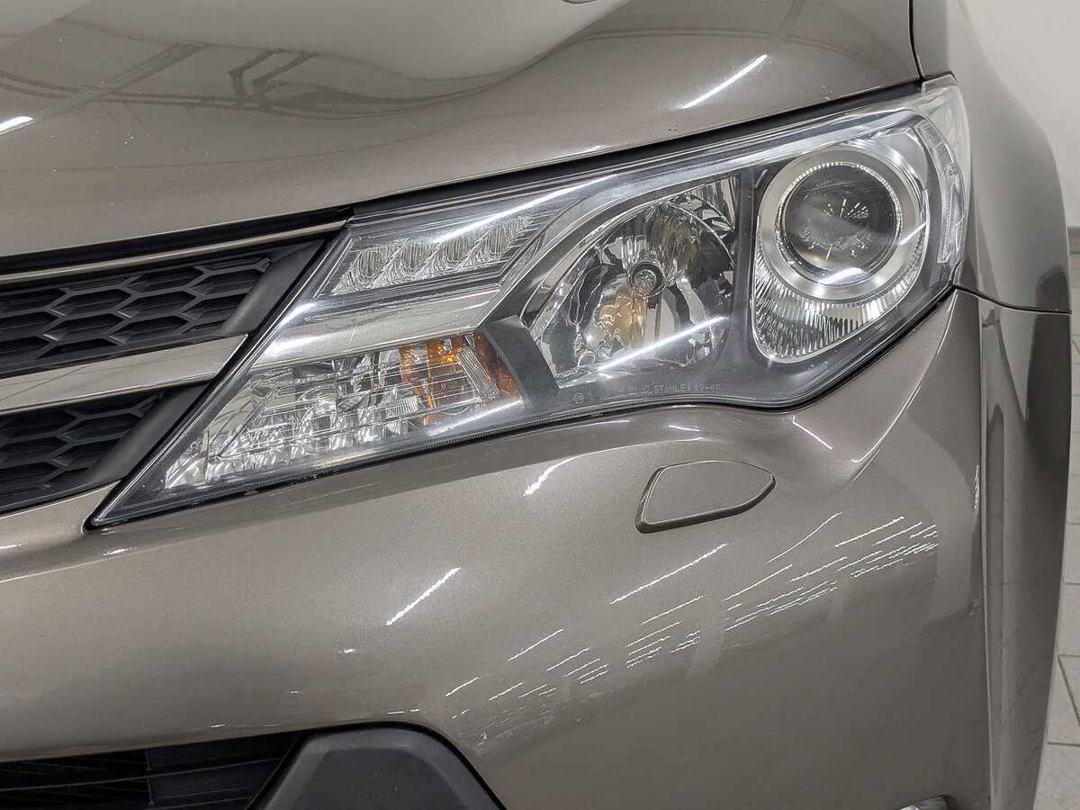 Toyota RAV4, 2014 - Фото №10