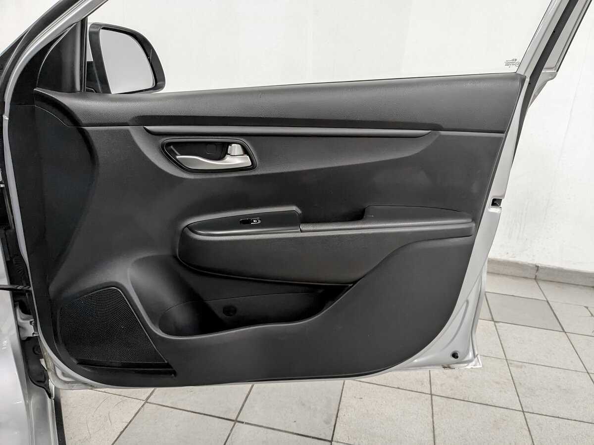 Kia Rio X-Line, 2020 - Фото №22