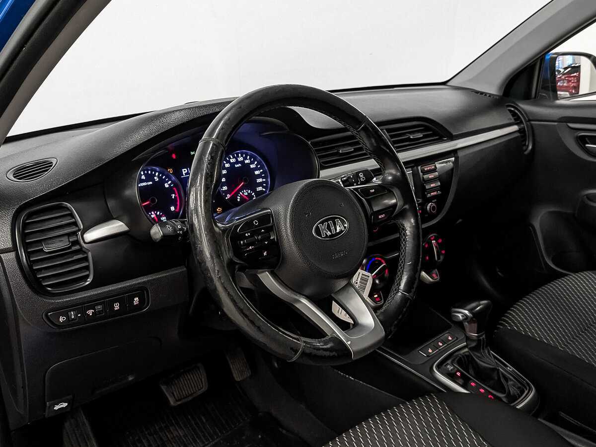 Kia Rio X-Line, 2019 - Фото №13