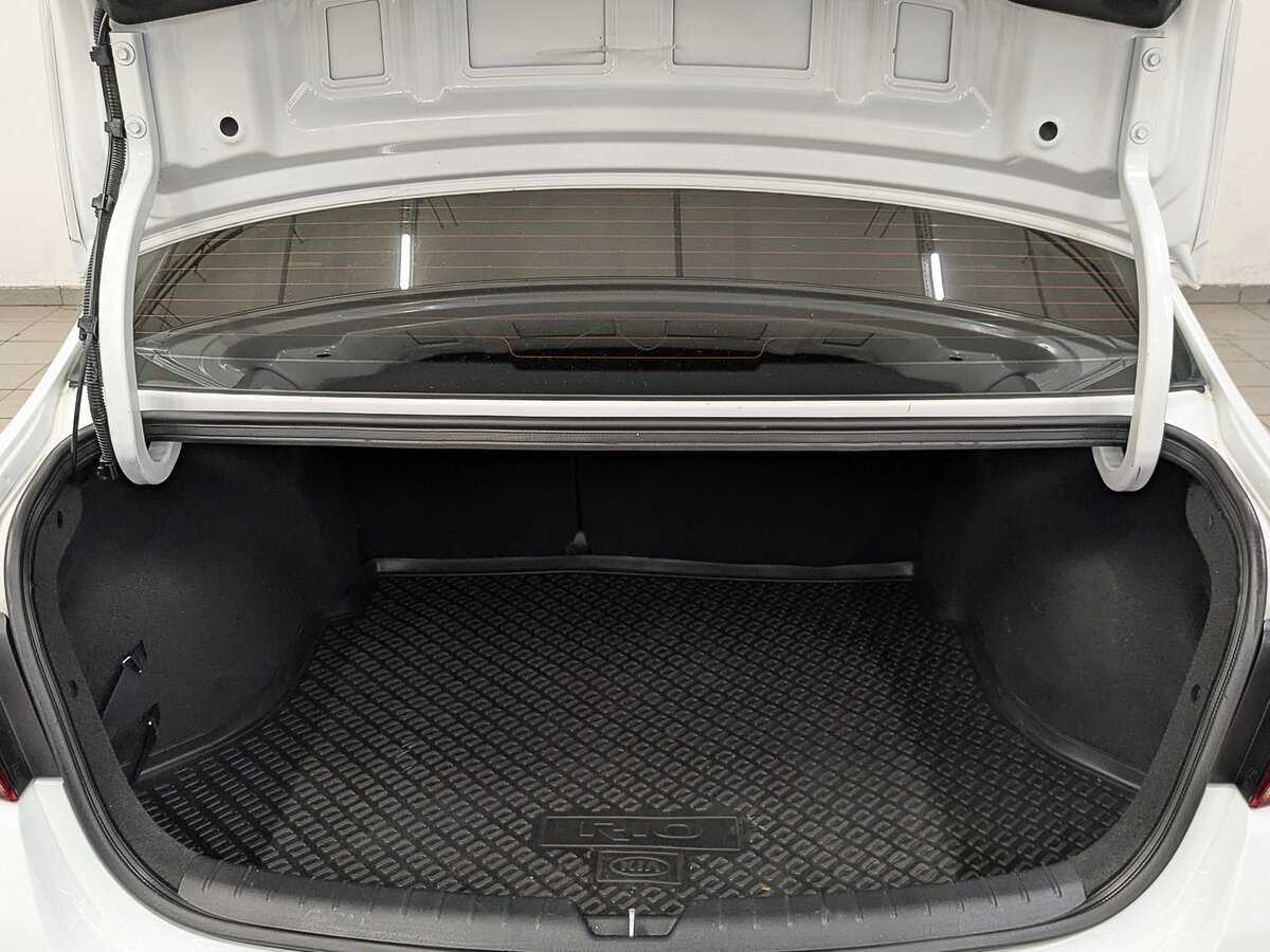 Kia Rio, 2017 - Фото №9