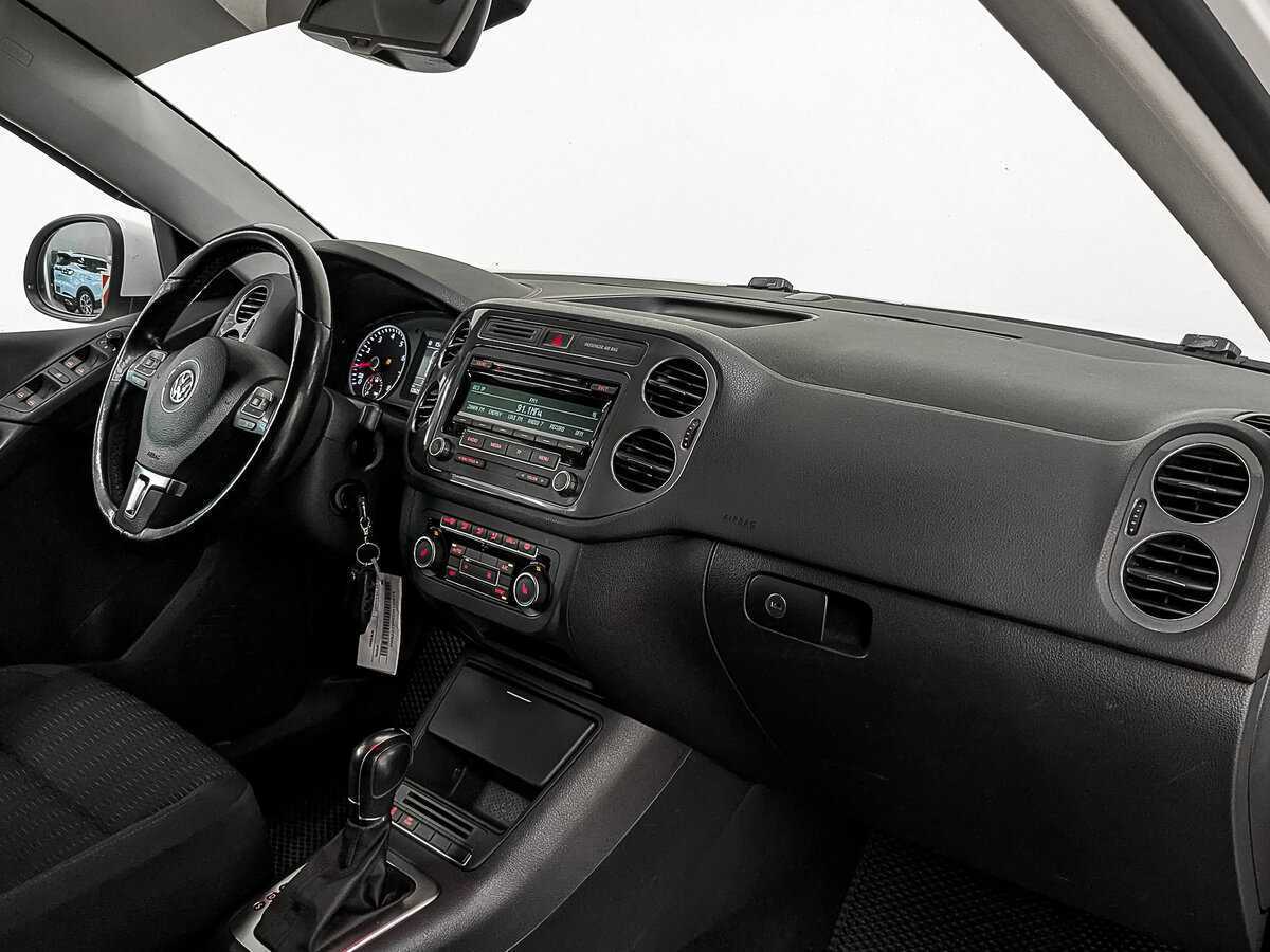 Volkswagen Tiguan, 2013 - Фото №10