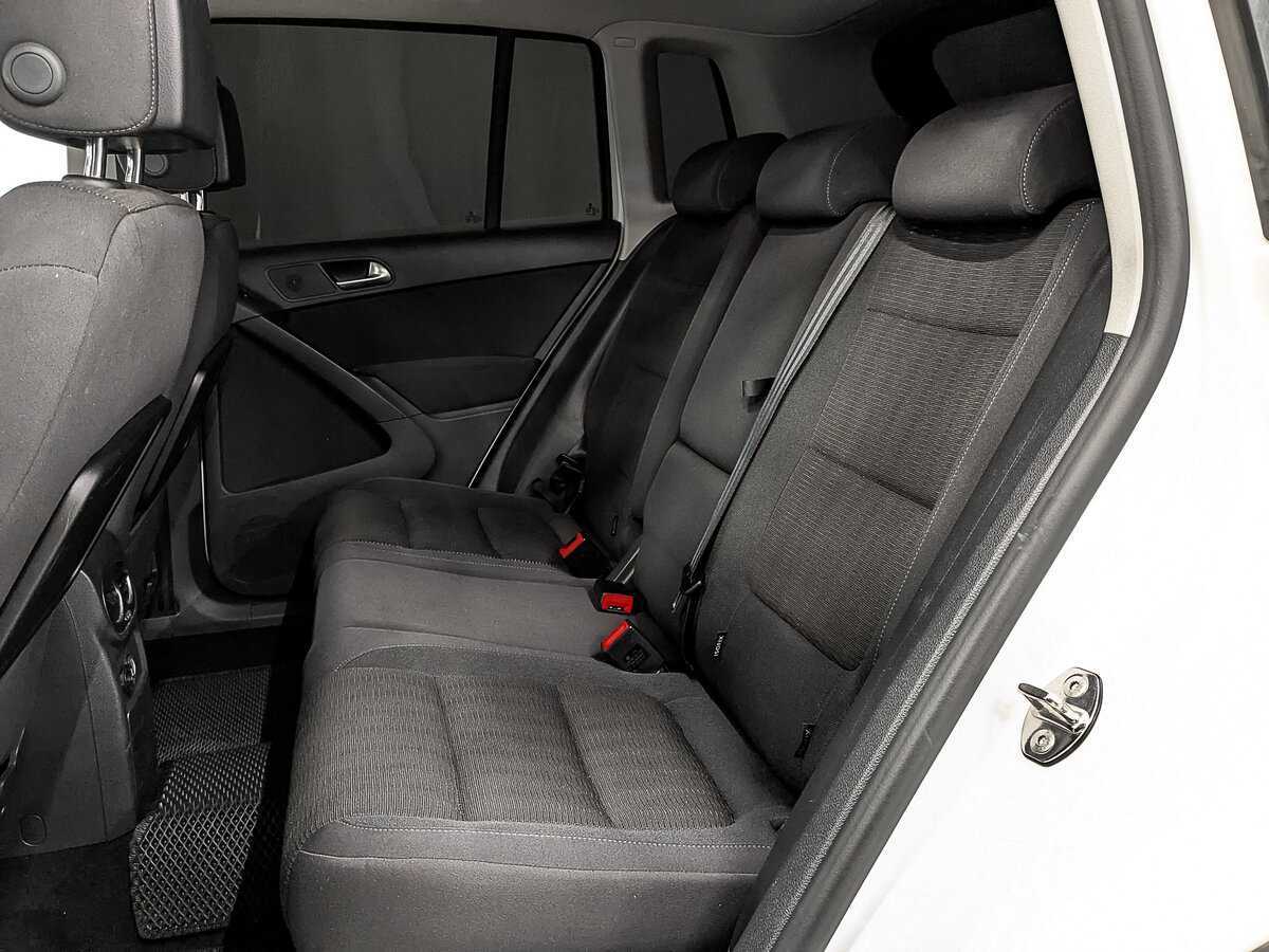Volkswagen Tiguan, 2013 - Фото №15
