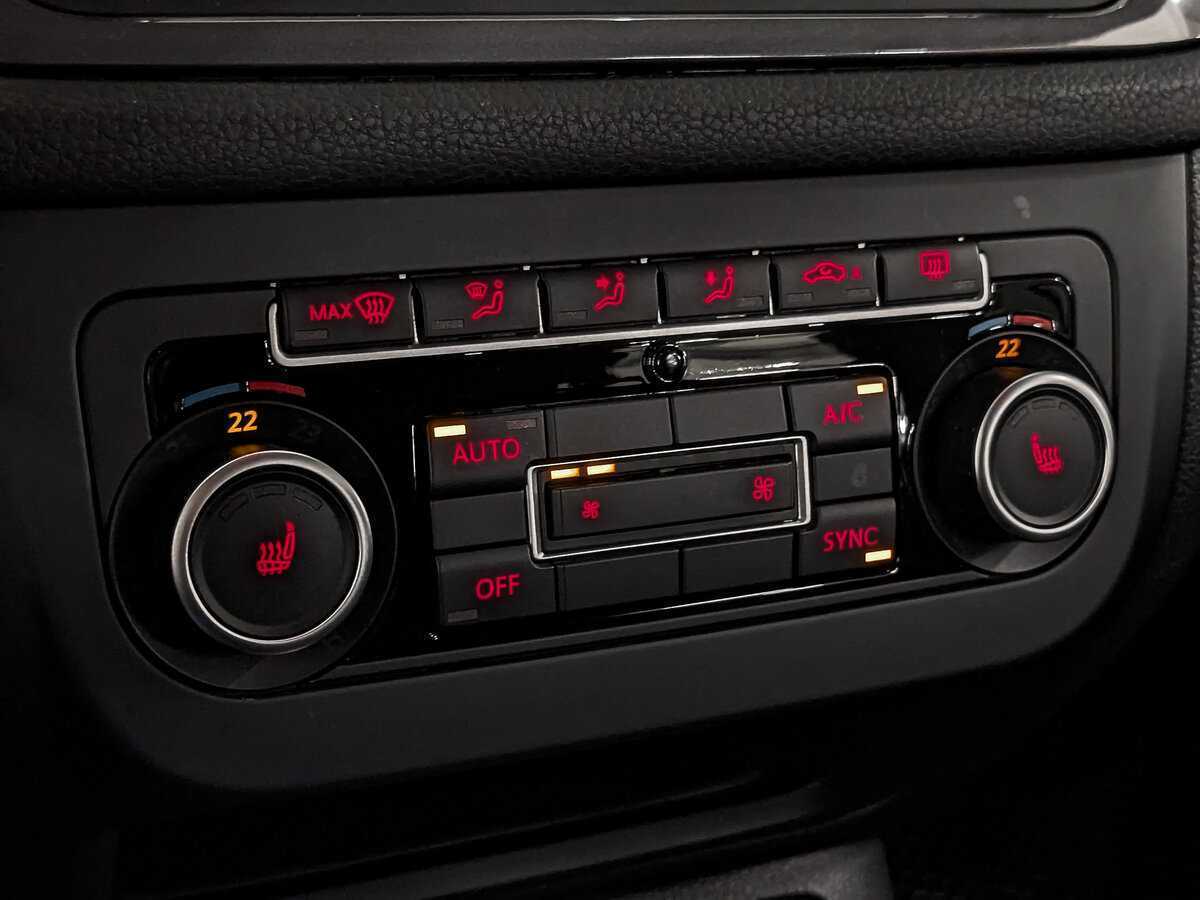 Volkswagen Tiguan, 2013 - Фото №18