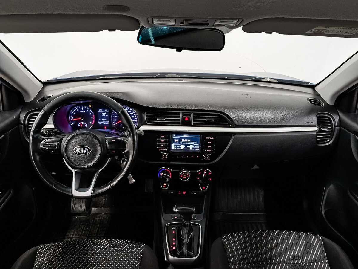 Kia Rio X-Line, 2020 - Фото №10