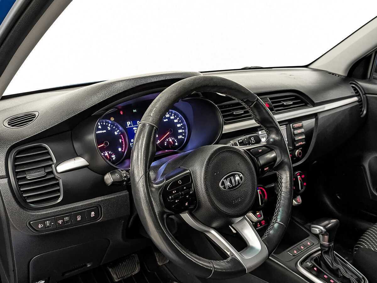 Kia Rio X-Line, 2020 - Фото №11