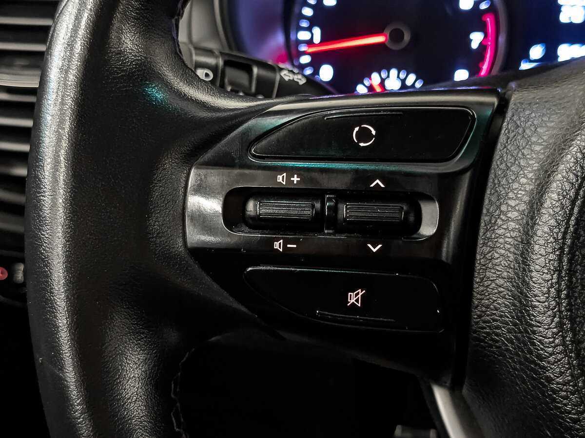 Kia Rio X-Line, 2020 - Фото №22