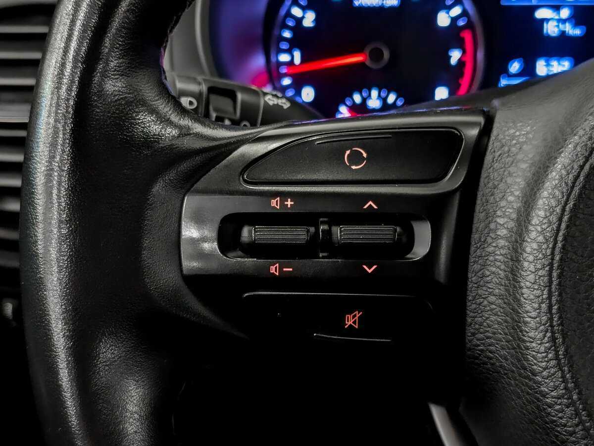 Kia Rio X-Line, 2020 - Фото №25