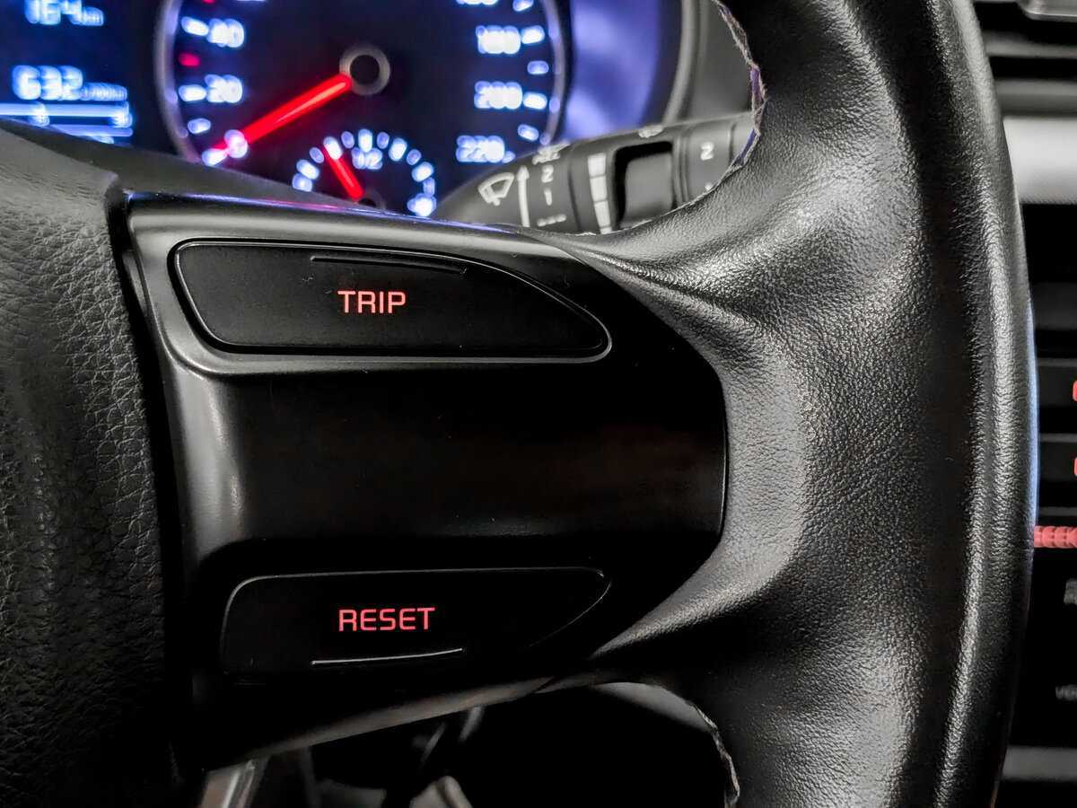 Kia Rio X-Line, 2020 - Фото №26