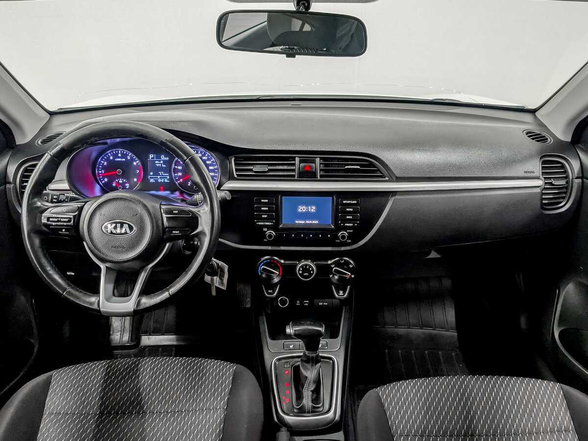Kia Rio X-Line, 2020 - Фото №13