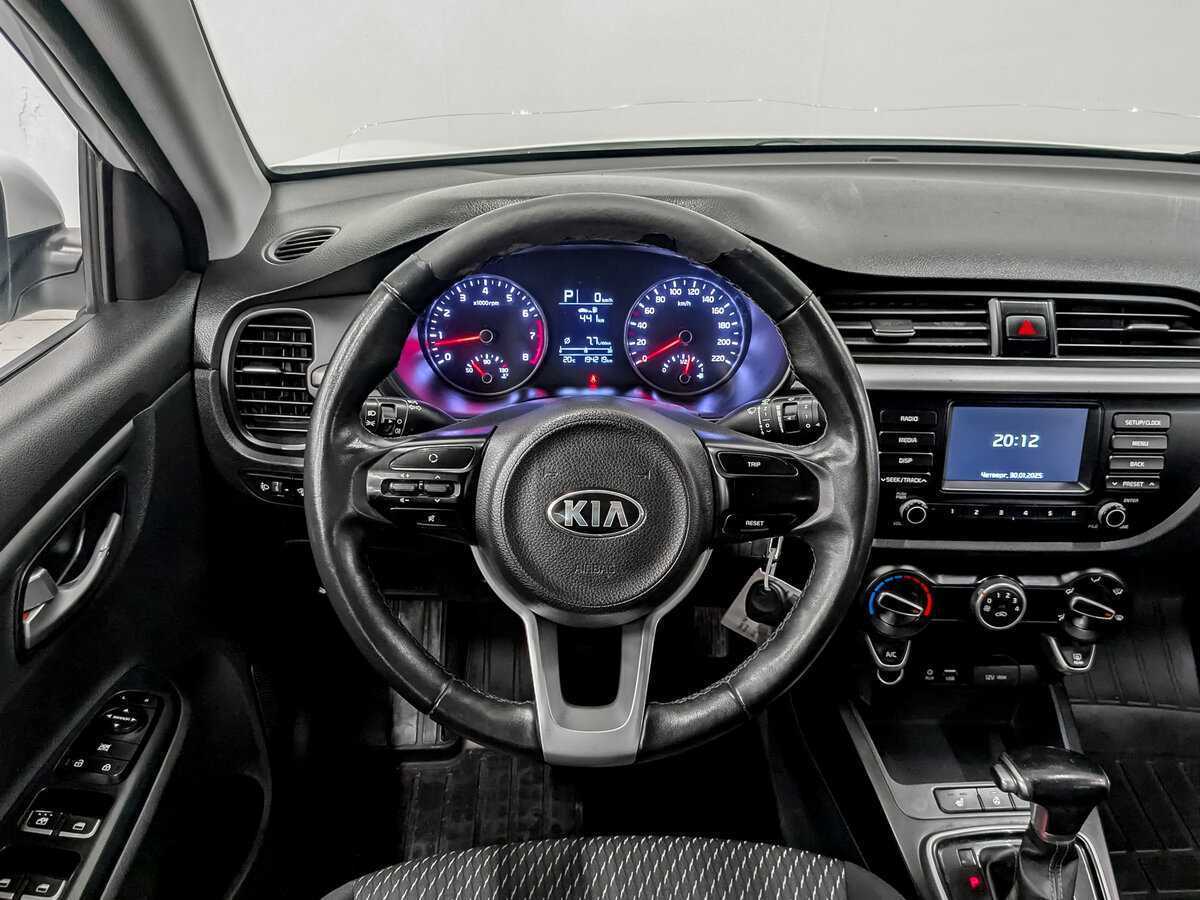 Kia Rio X-Line, 2020 - Фото №20