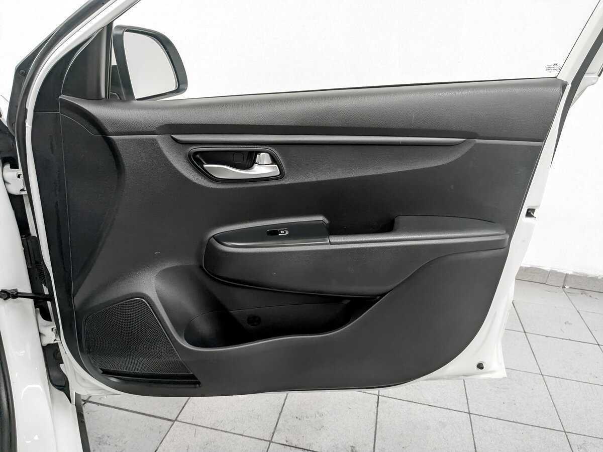 Kia Rio X-Line, 2020 - Фото №23