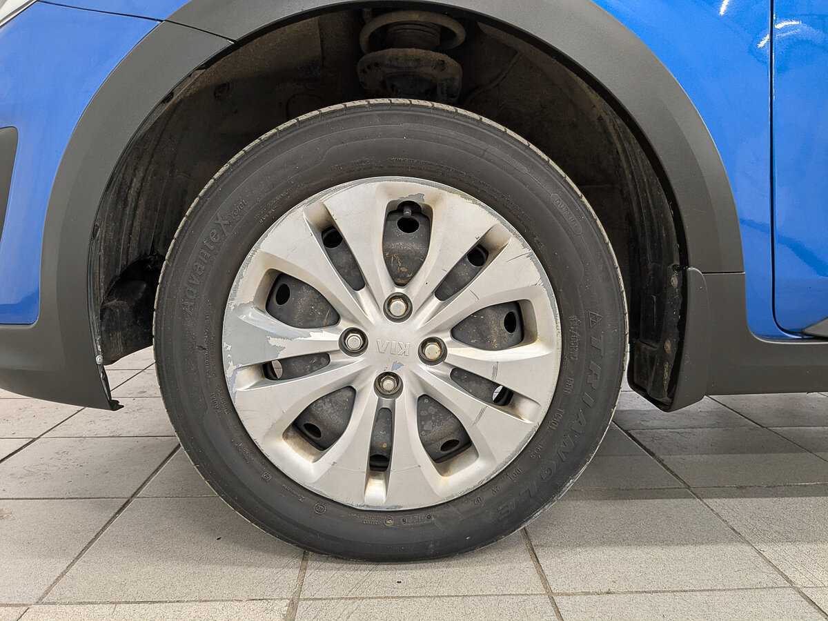 Kia Rio X-Line, 2020 - Фото №11