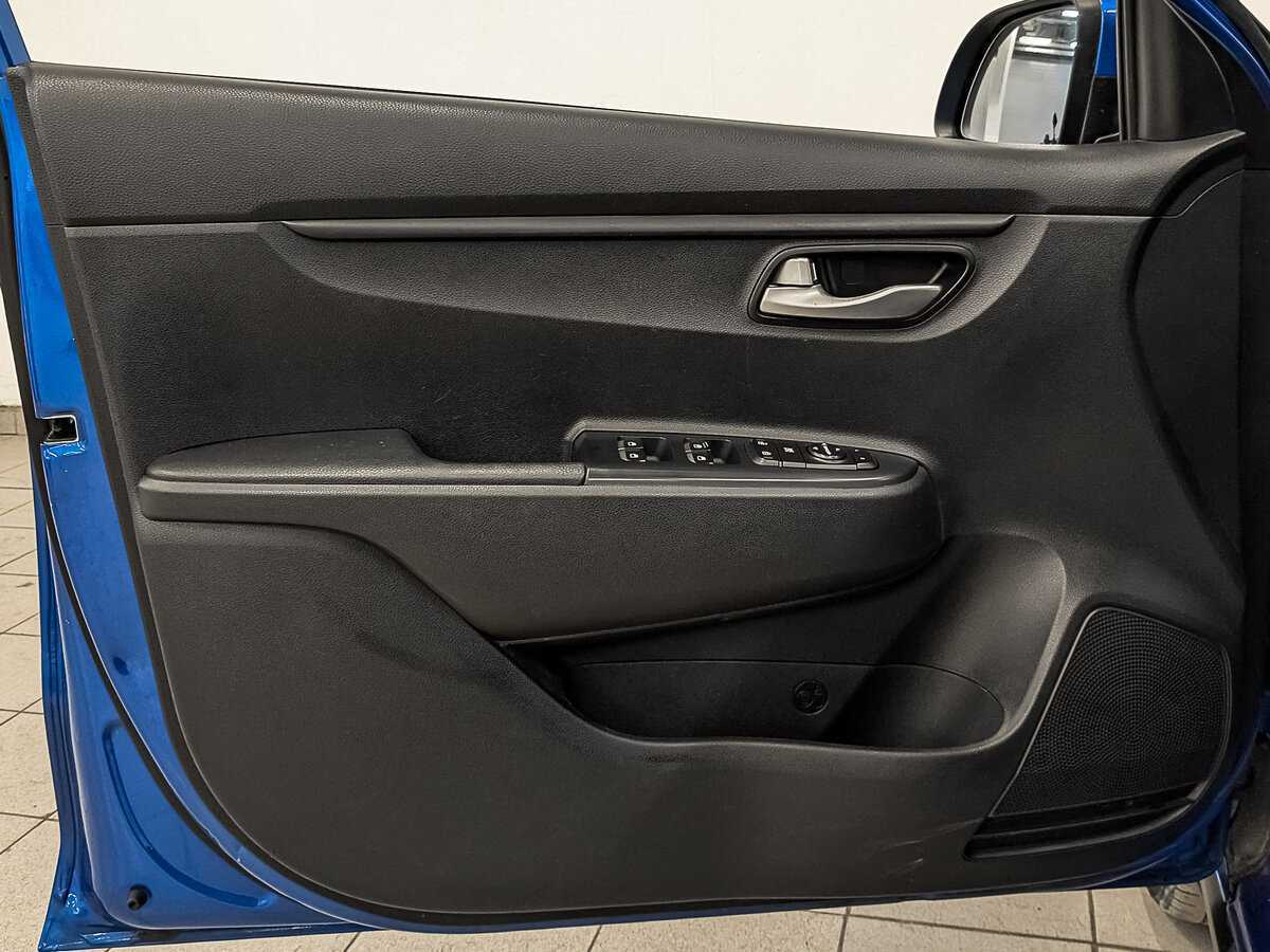 Kia Rio X-Line, 2020 - Фото №18