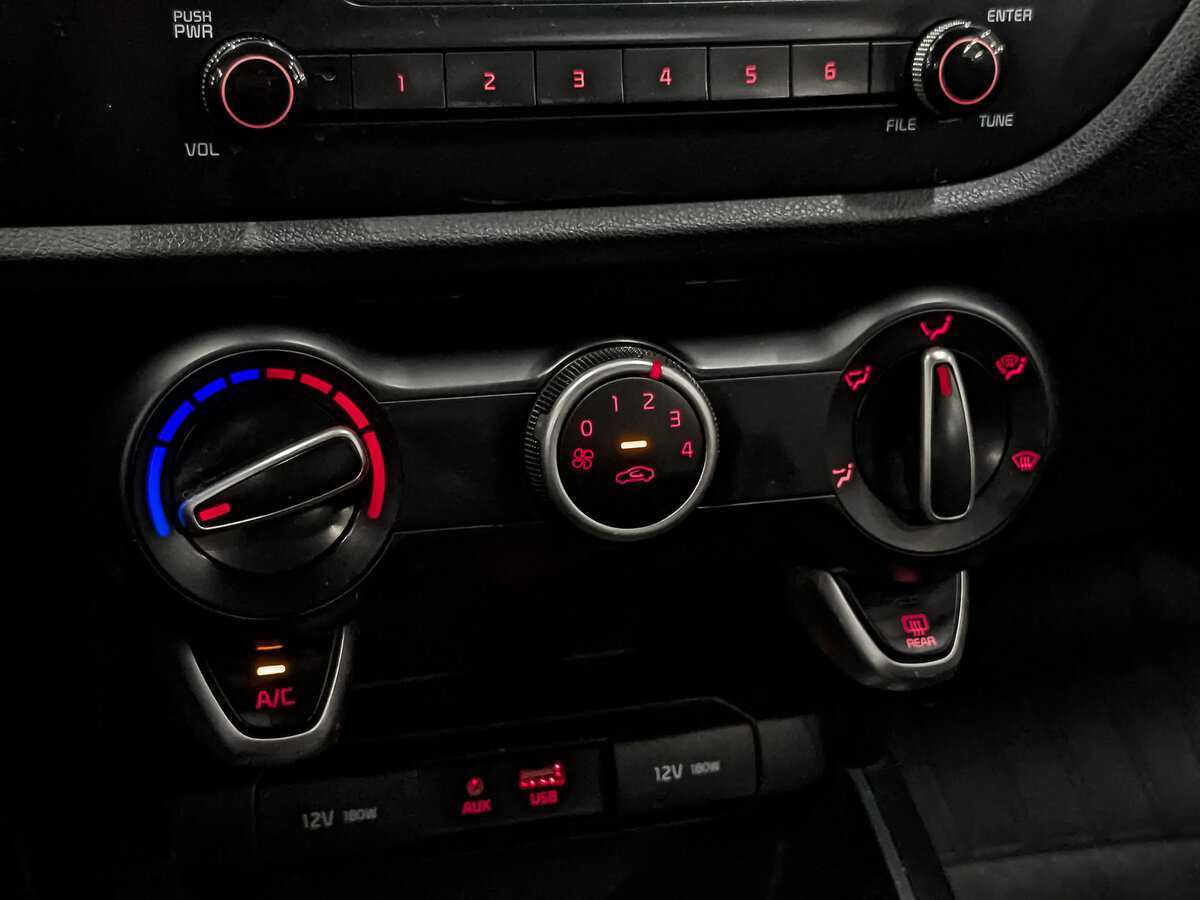 Kia Rio X-Line, 2020 - Фото №19