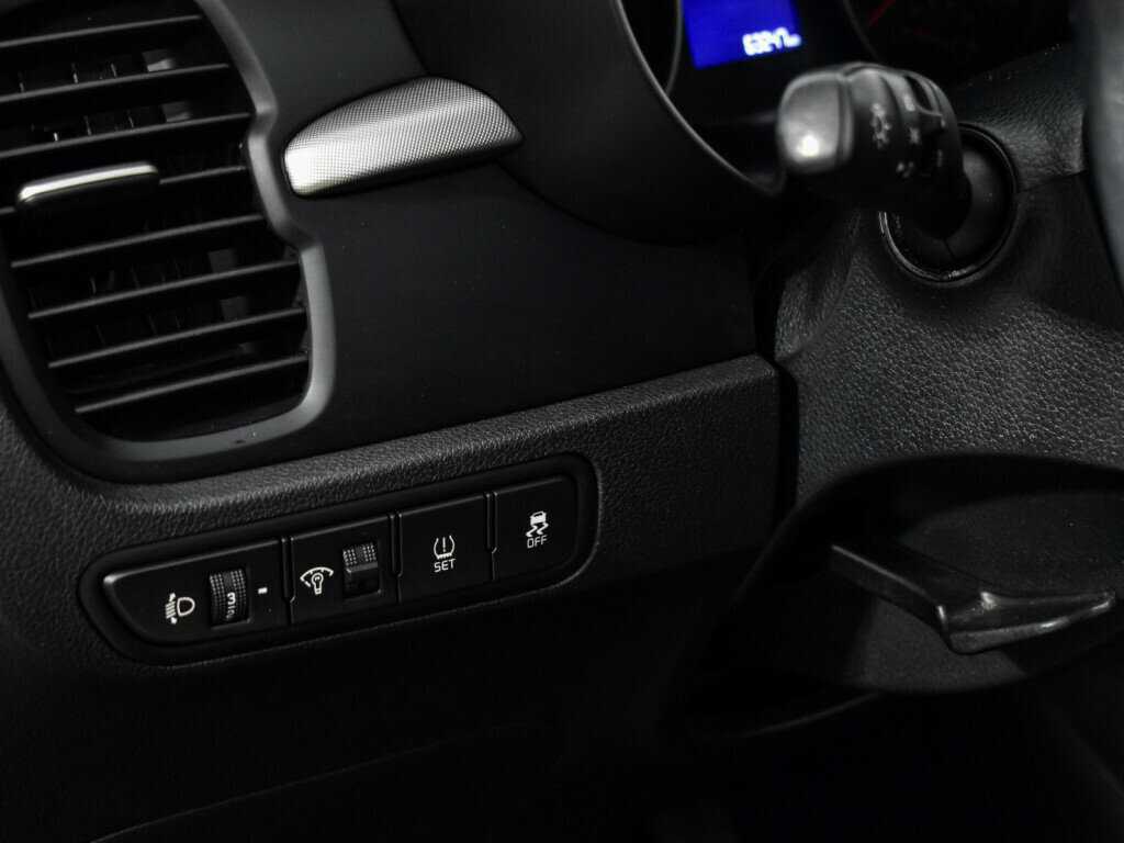 Kia Rio, 2019 - Фото №9