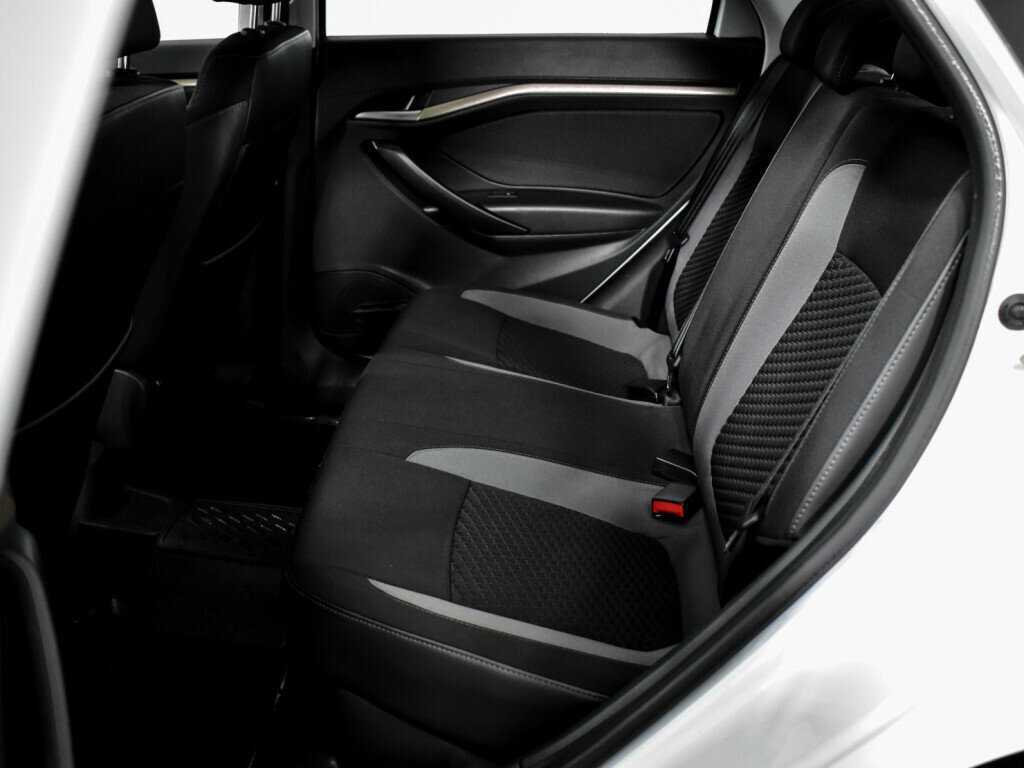 Lada (ВАЗ) Vesta, 2016 - Фото №11