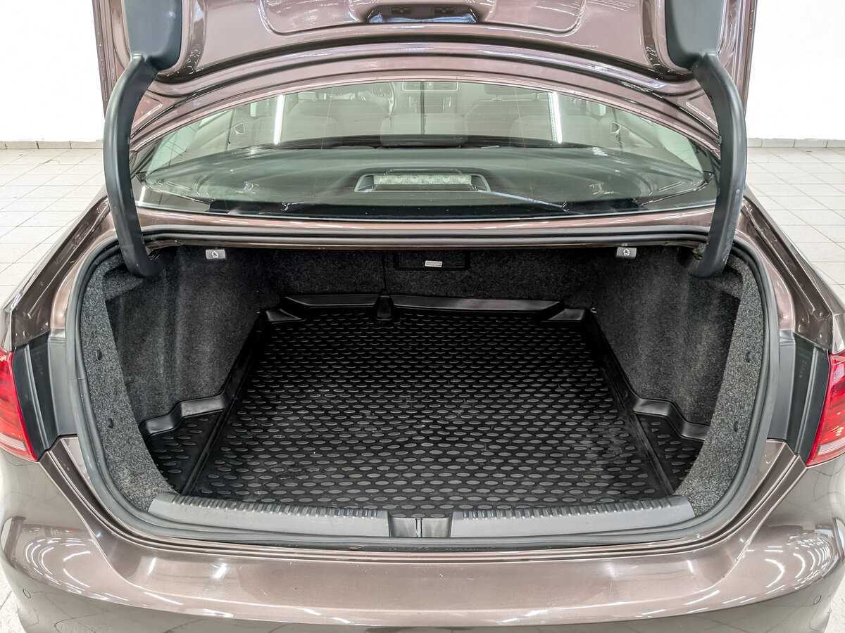 Volkswagen Jetta, 2014 - Фото №9