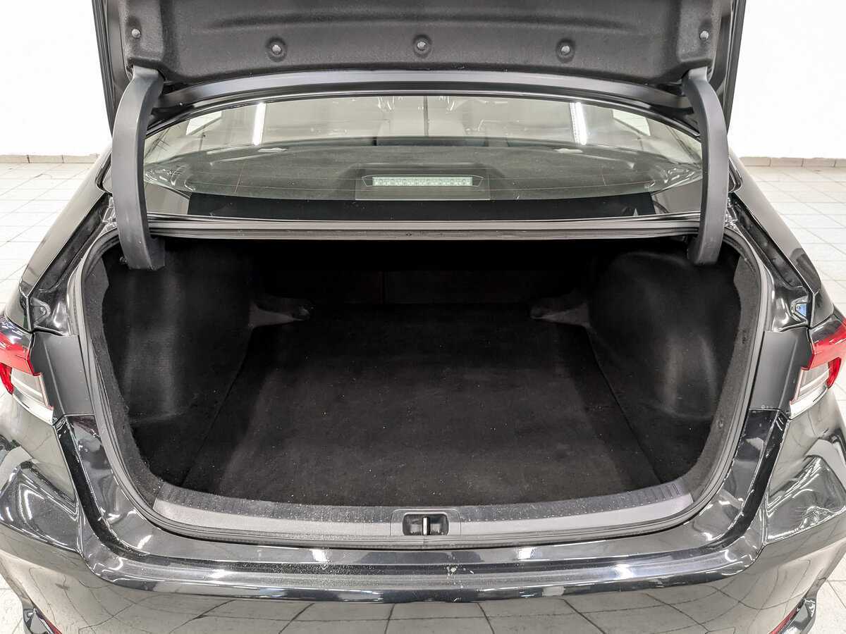 Toyota Corolla, 2019 - Фото №9
