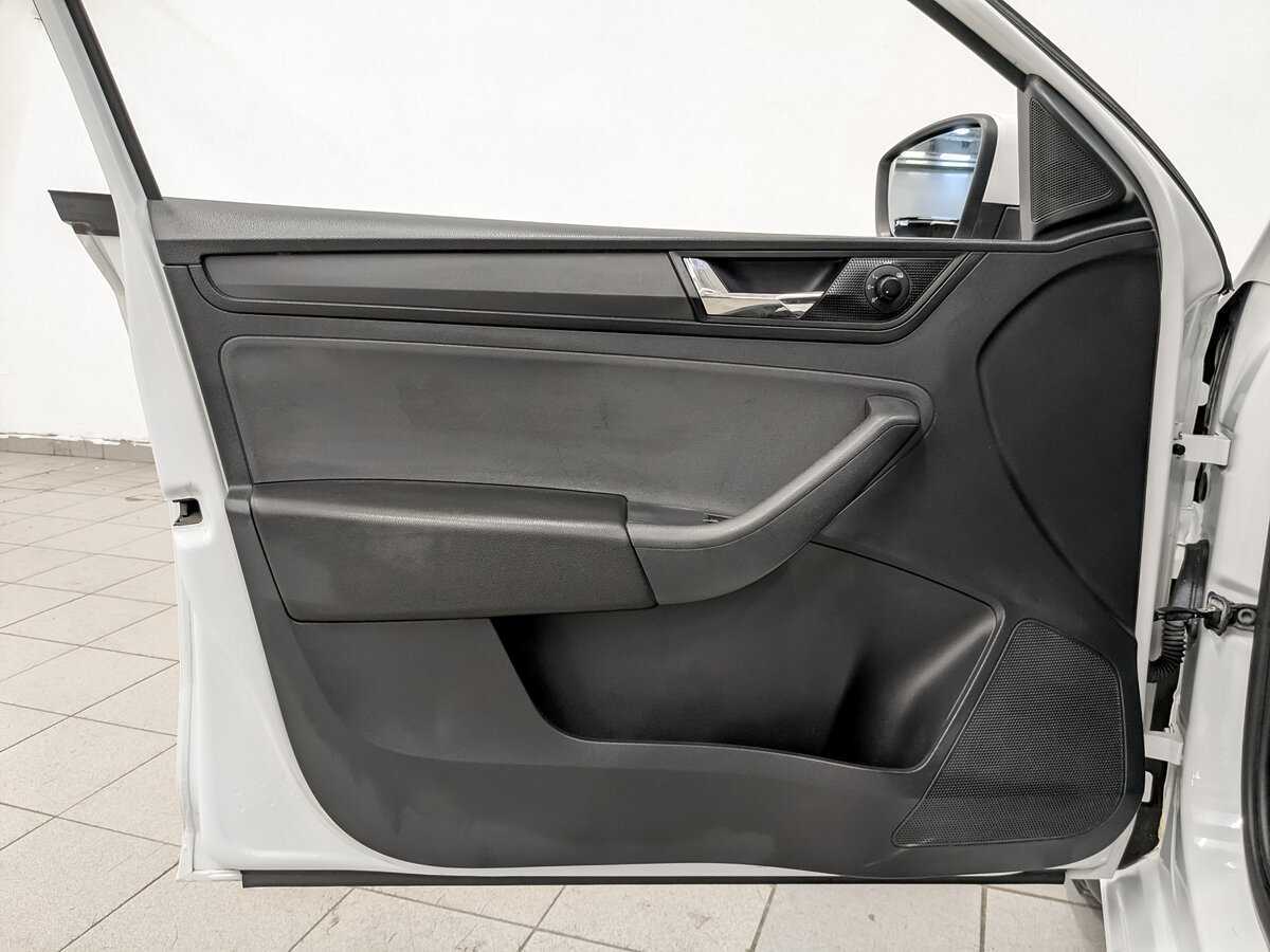 Skoda Rapid, 2017 - Фото №17