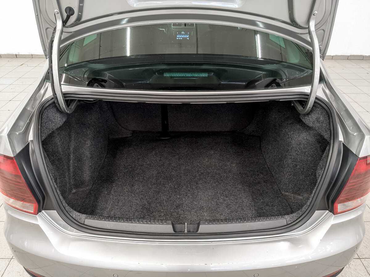 Volkswagen Polo, 2018 - Фото №9