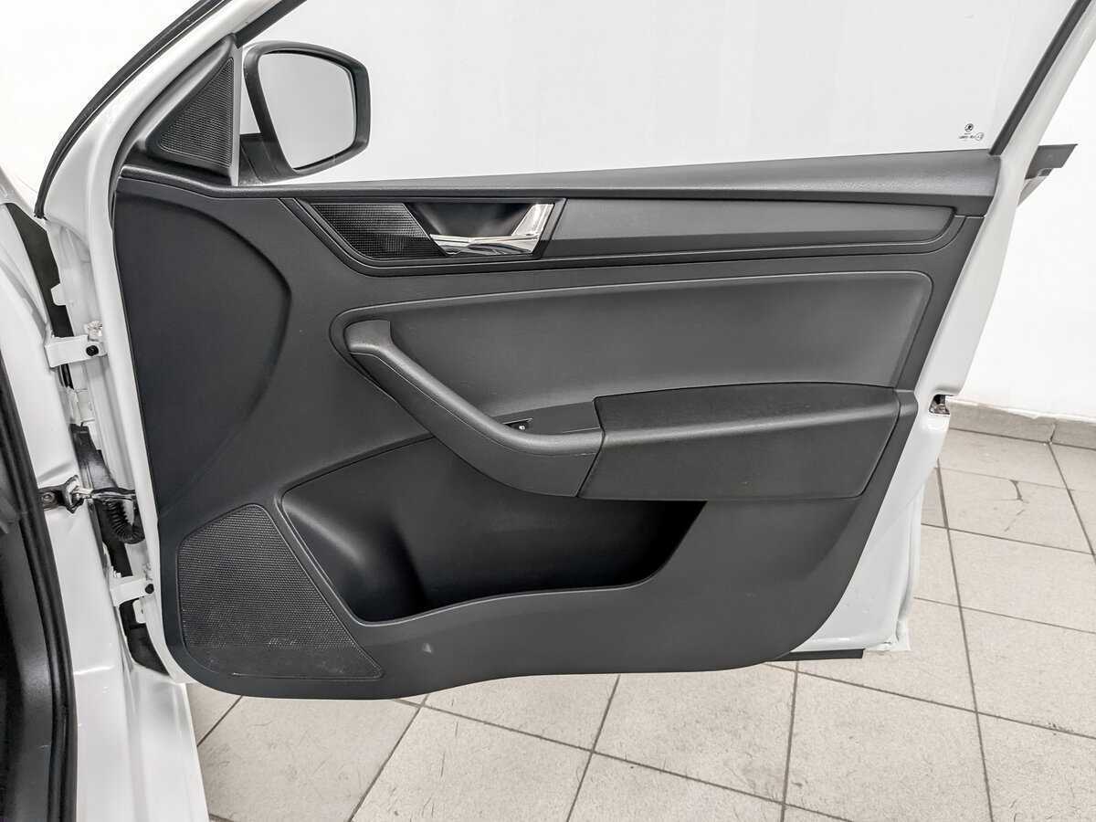 Skoda Rapid, 2017 - Фото №23