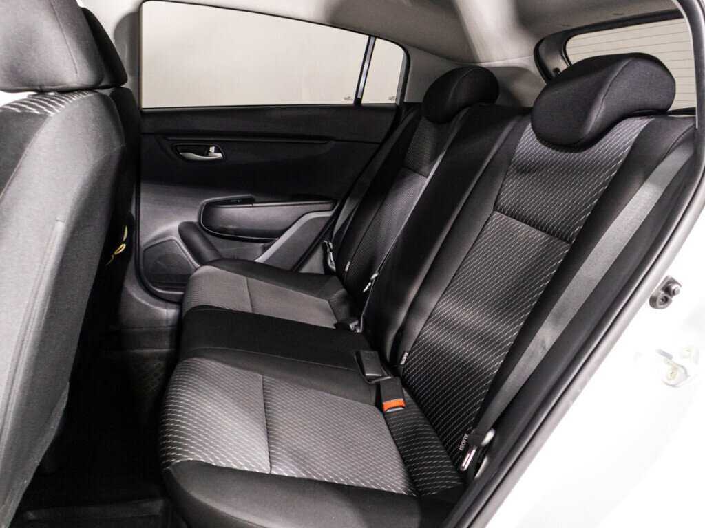 Kia Rio X-Line, 2020 - Фото №9