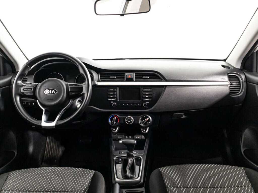 Kia Rio X-Line, 2020 - Фото №12