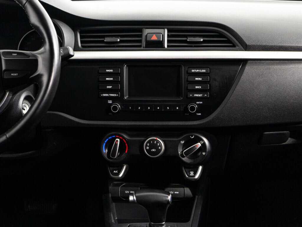 Kia Rio X-Line, 2020 - Фото №13