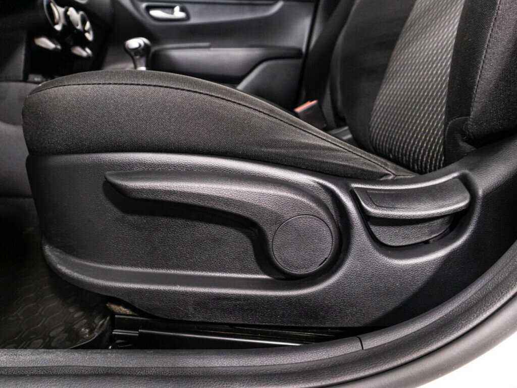 Kia Rio X-Line, 2020 - Фото №21