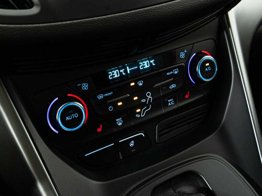 Ford Kuga, 2017 - Фото №15