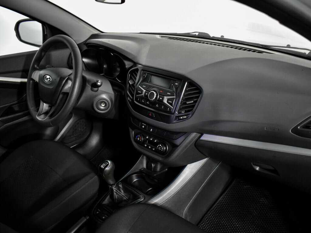 Lada (ВАЗ) Vesta, 2017 - Фото №12