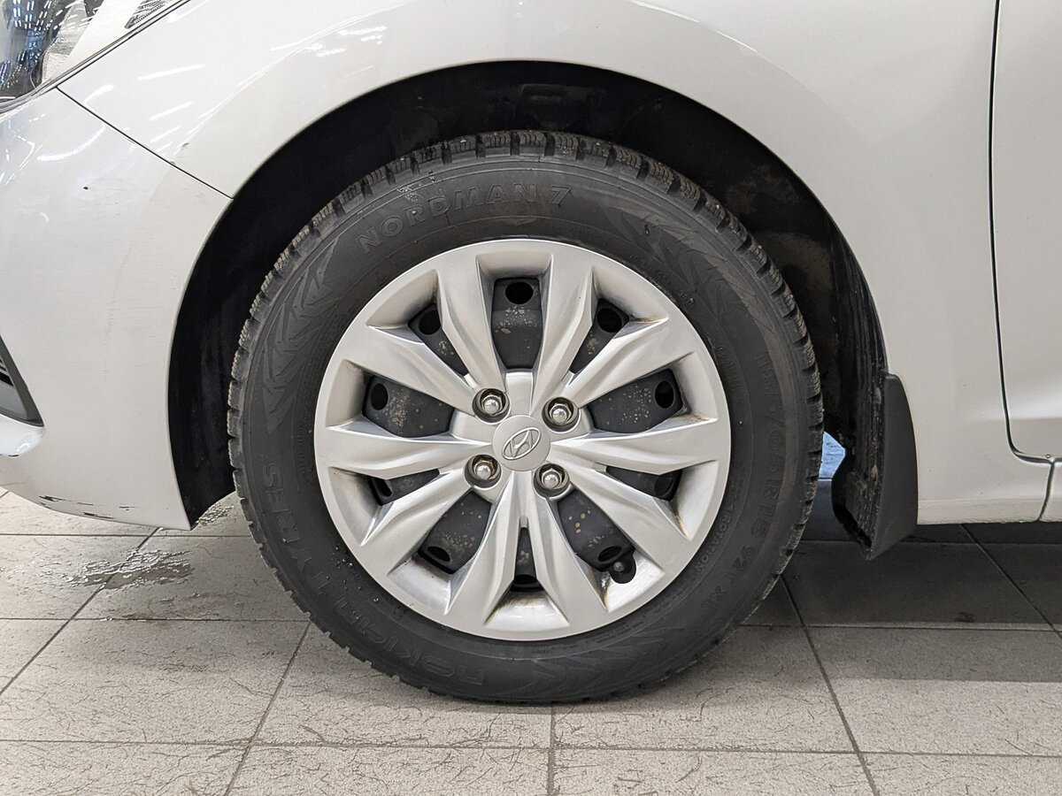 Hyundai Solaris, 2018 - Фото №11