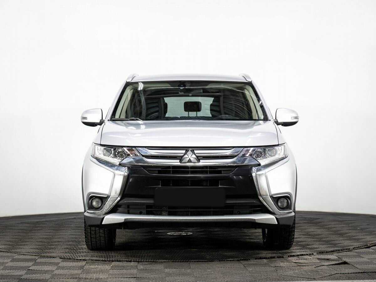 Mitsubishi Outlander, 2018 - Фото №1