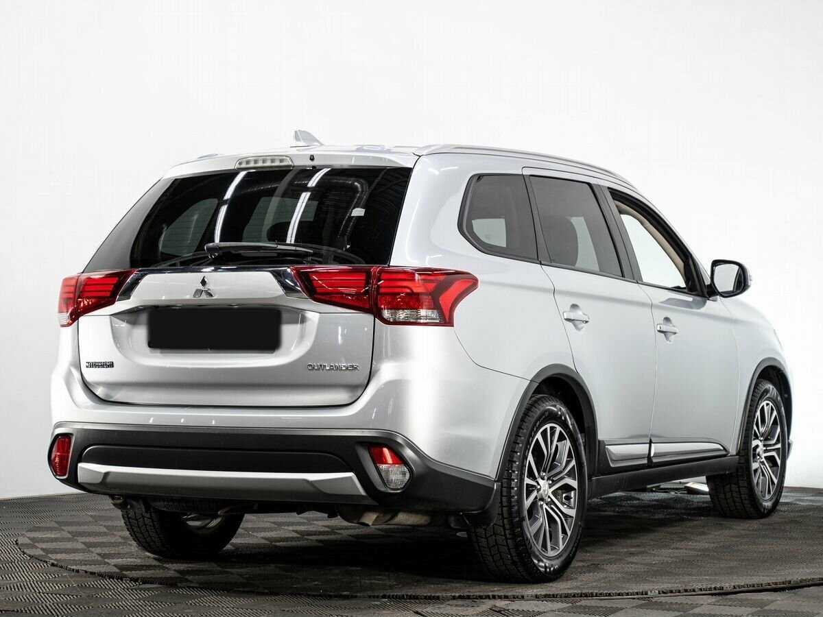 Mitsubishi Outlander, 2018 - Фото №3