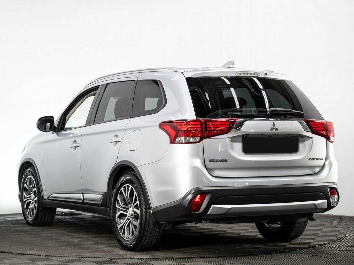 Mitsubishi Outlander, 2018 - Фото №5