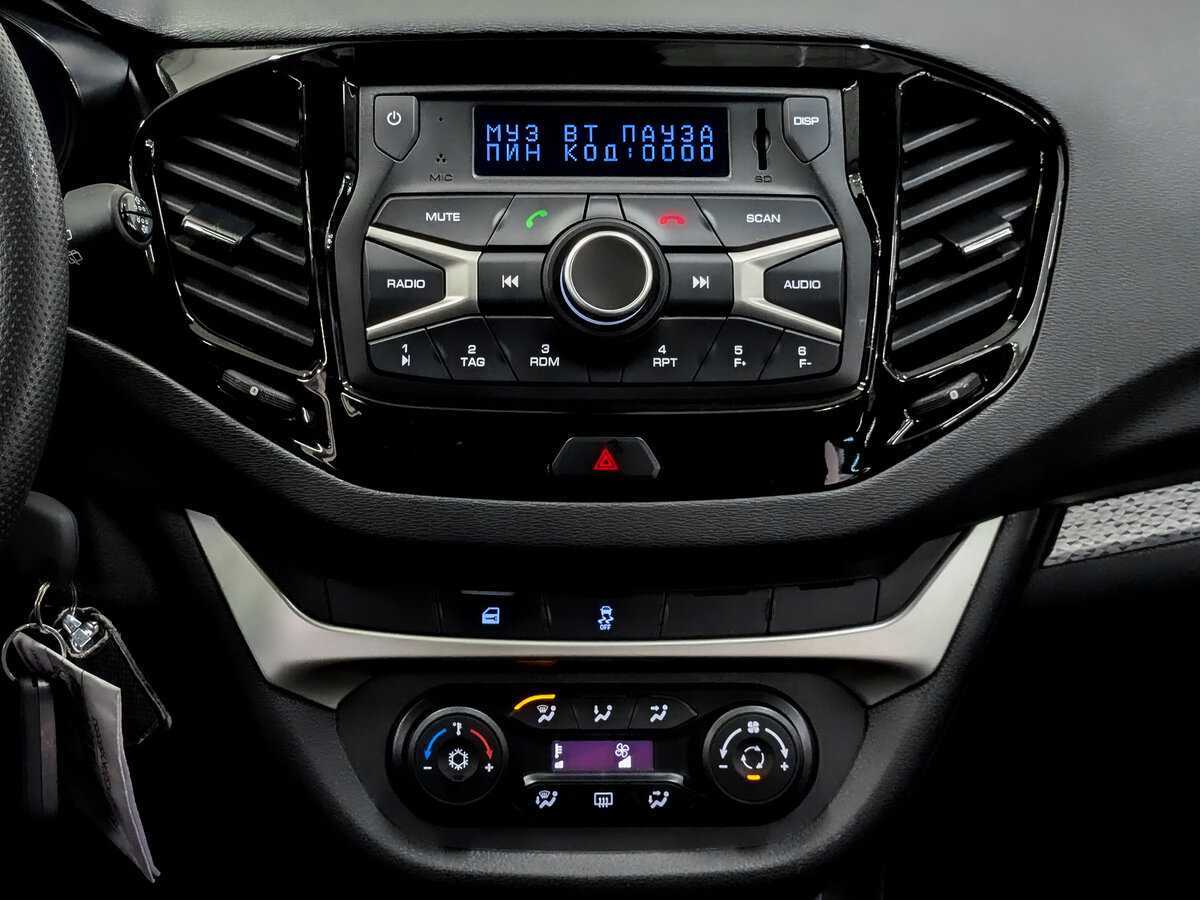 Lada (ВАЗ) Vesta SW Cross, 2019 - Фото №14