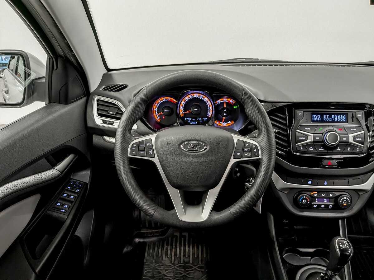 Lada (ВАЗ) Vesta SW Cross, 2019 - Фото №18