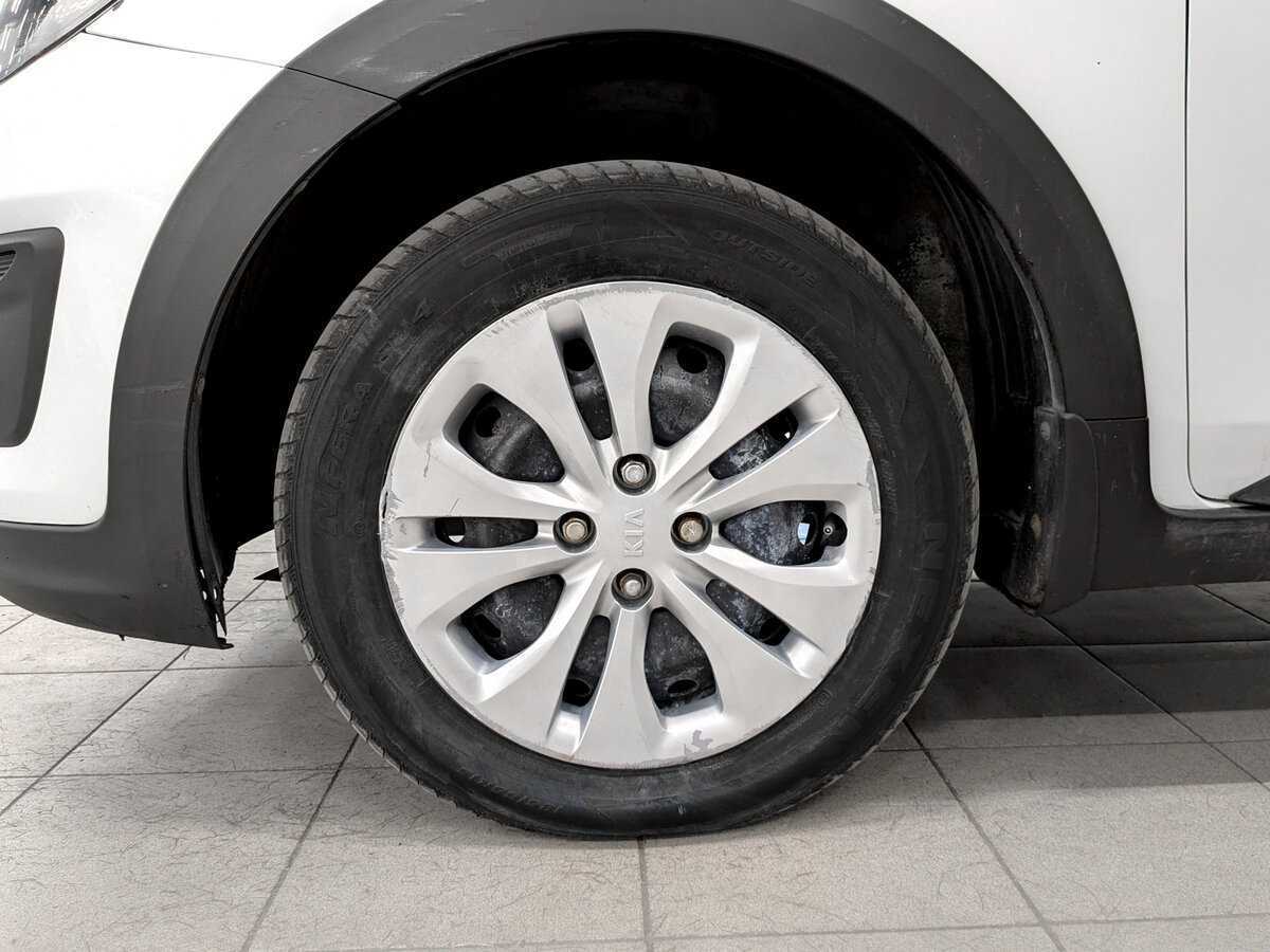 Kia Rio X-Line, 2020 - Фото №16