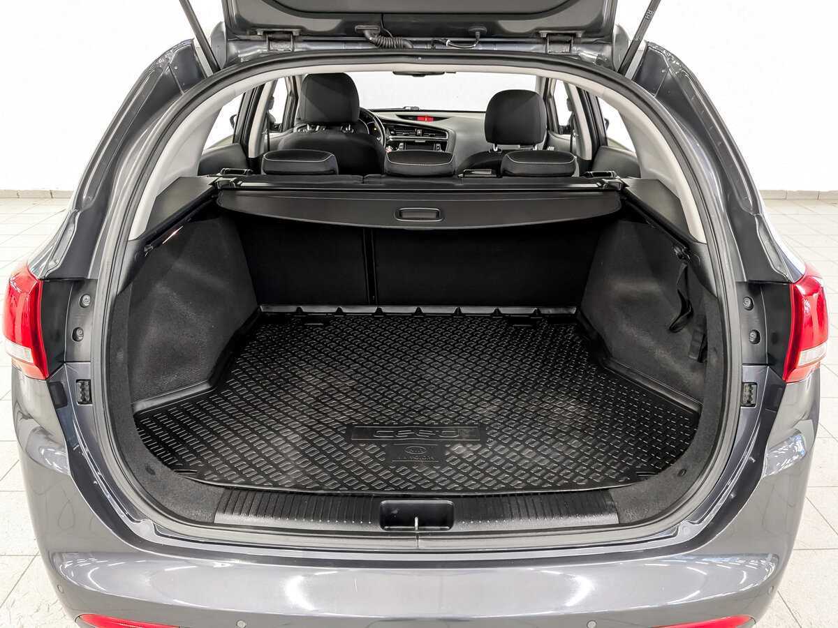 Kia Ceed, 2018 - Фото №9