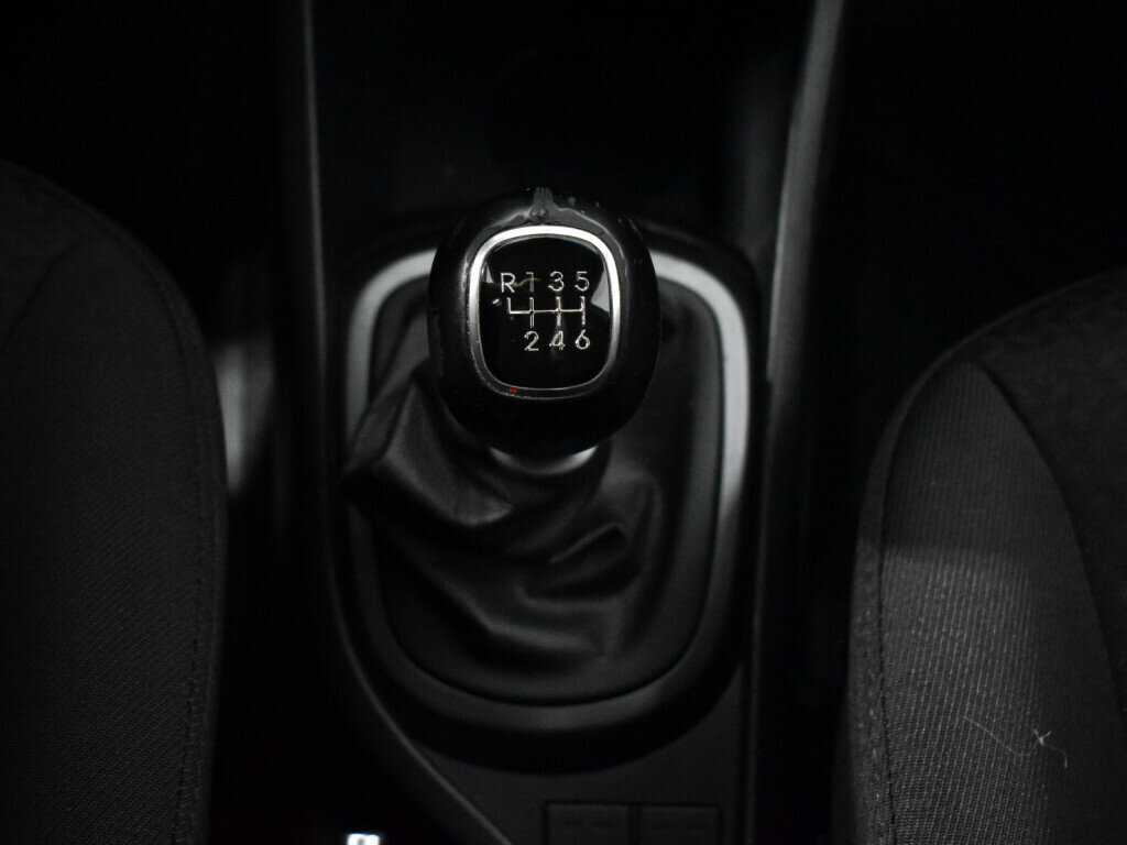 Kia Rio, 2016 - Фото №11