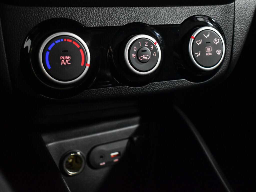 Kia Rio, 2016 - Фото №17