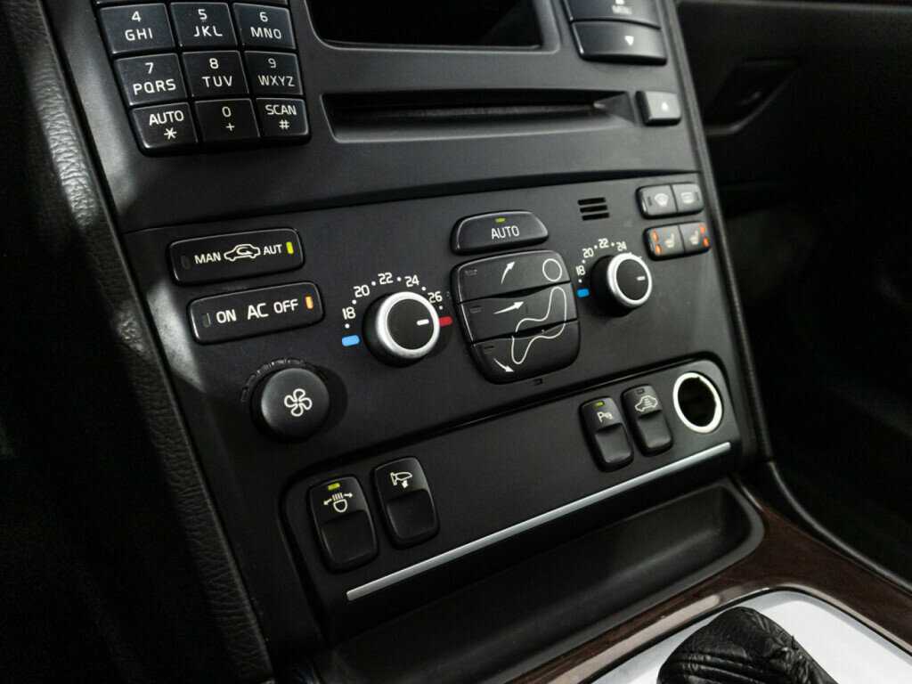 Volvo XC90, 2012 - Фото №15