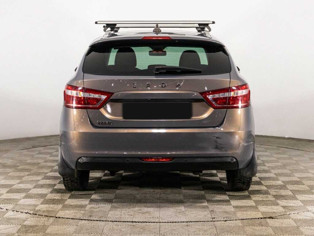 Lada (ВАЗ) Vesta SW, 2018 - Фото №5